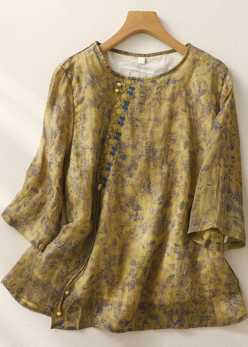 Elegantly Styled Shirt for Everyday Wear