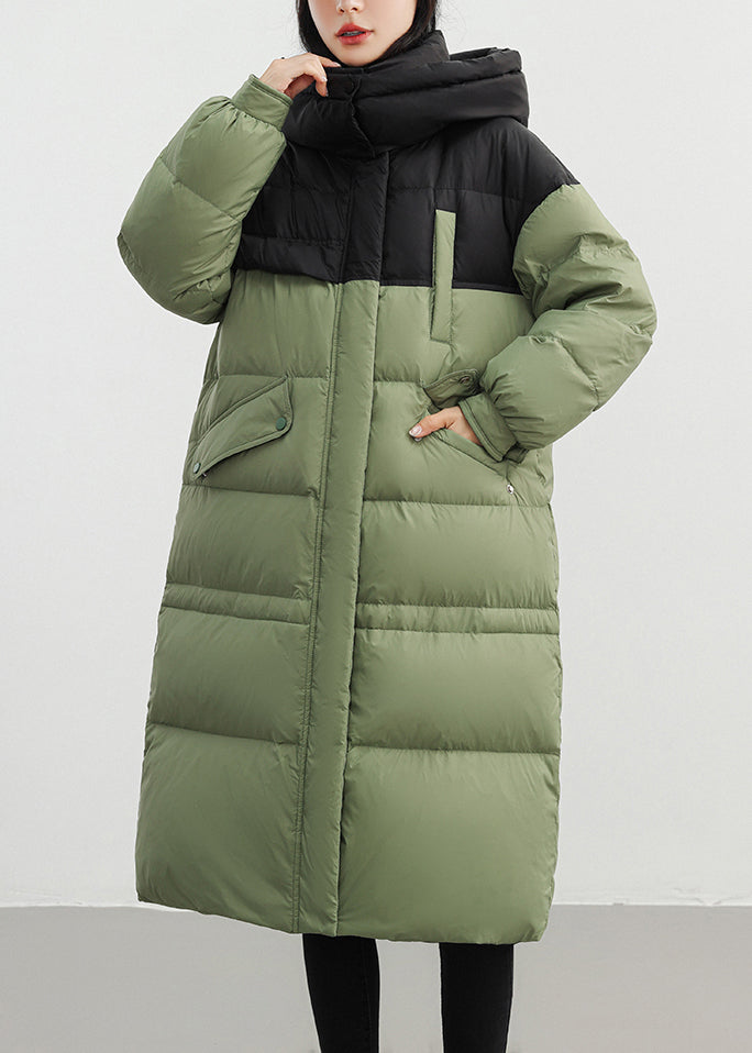 Well Tailored Coat with a Graceful Silhouette