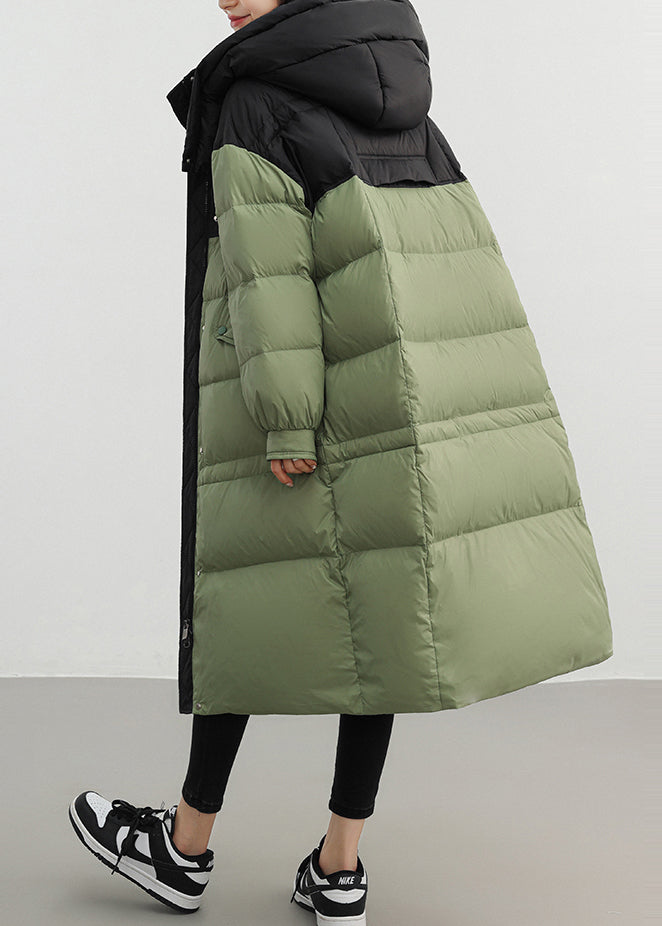 Well Tailored Coat with a Graceful Silhouette