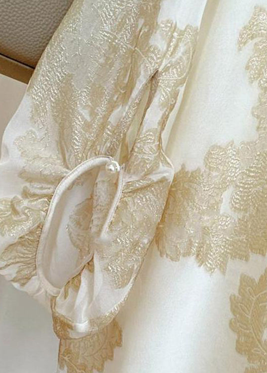 Effortlessly Elegant Blouse with a Timeless Design