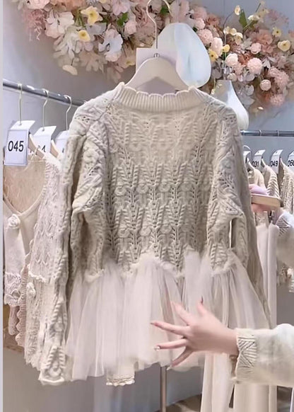 Classic Vintage Cardigan with a Flattering Fit