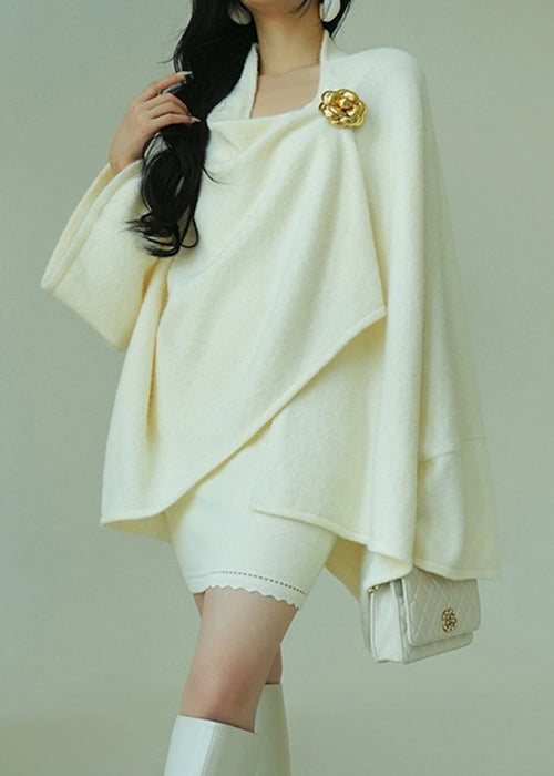 Classic Vintage & Enduringly Stylish Coat