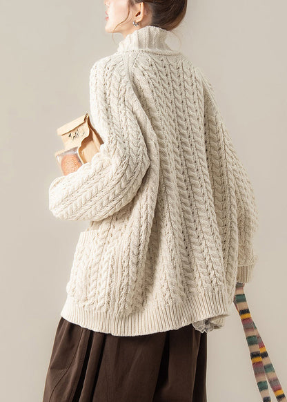 Classic Vintage Coat with a Flattering Fit