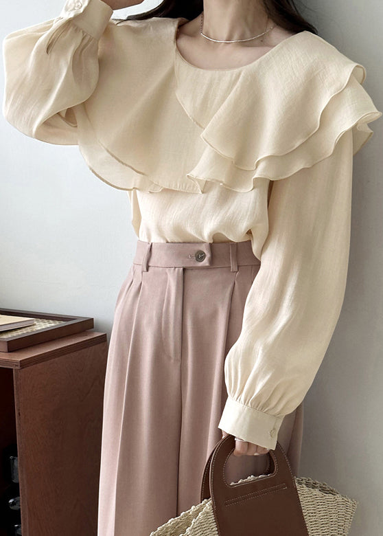 Sophisticated Blouse with a Clean Classic Look