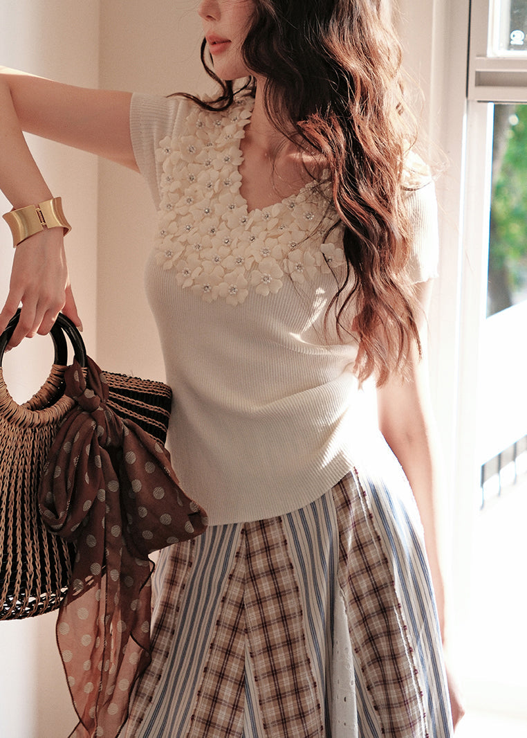 Well Tailored Shirt with a Graceful Silhouette