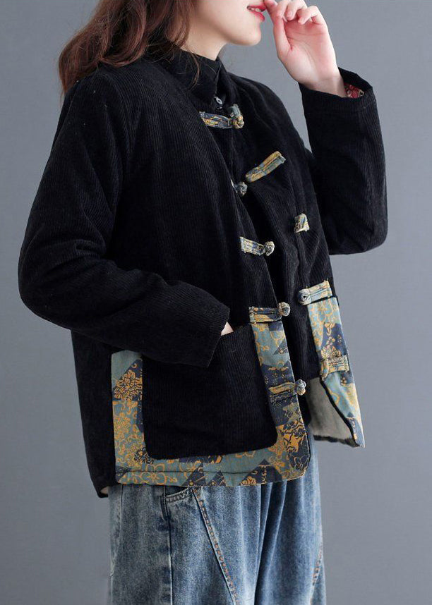 Beautifully Finished Coat in a Timeless Design