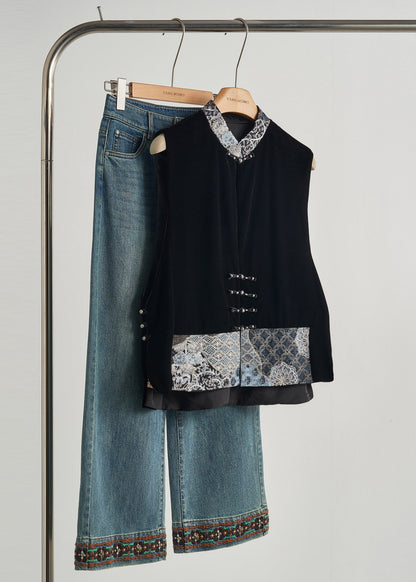 Beautifully Finished Garment in a Timeless Design