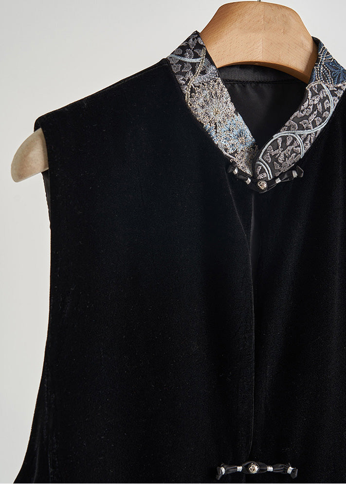 Beautifully Finished Garment in a Timeless Design