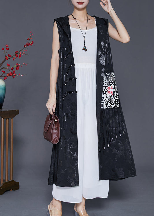 Well Tailored Garment with a Graceful Silhouette