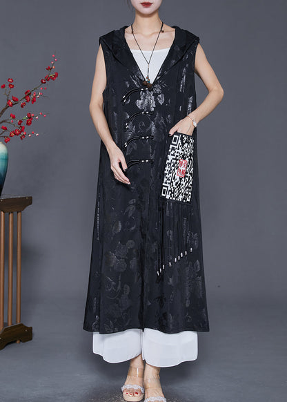 Well Tailored Garment with a Graceful Silhouette