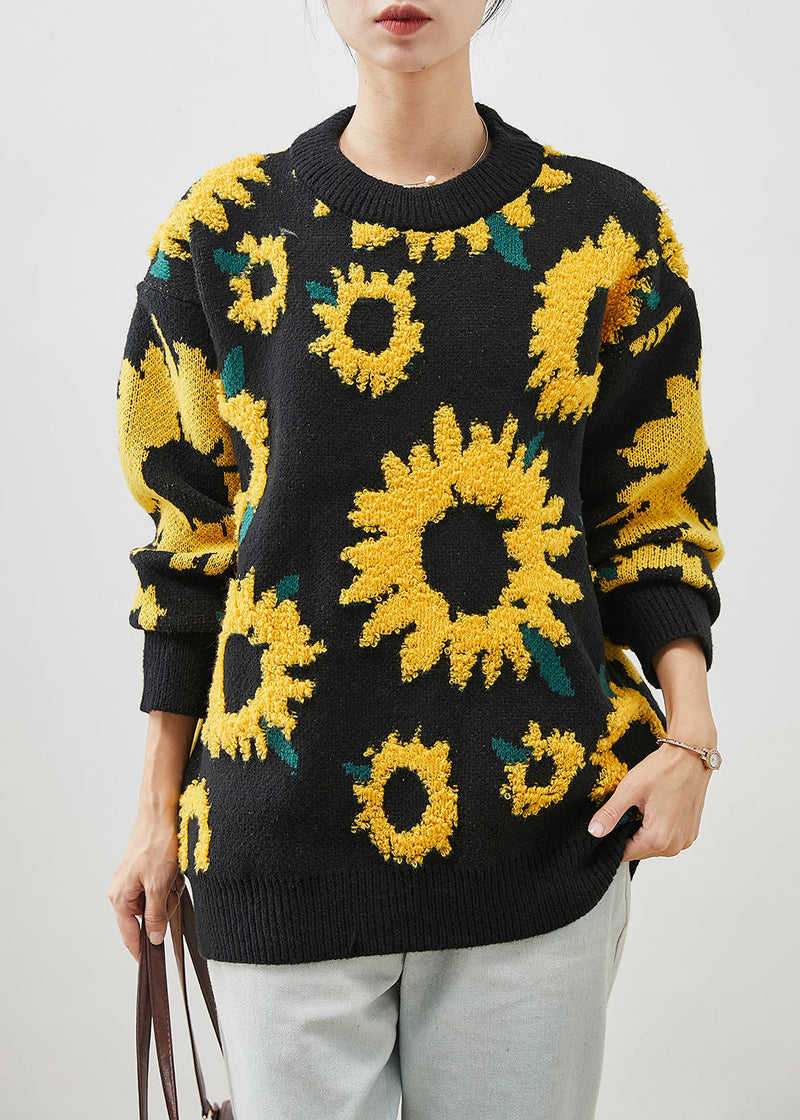 Beautifully Finished Sweater in a Timeless Design