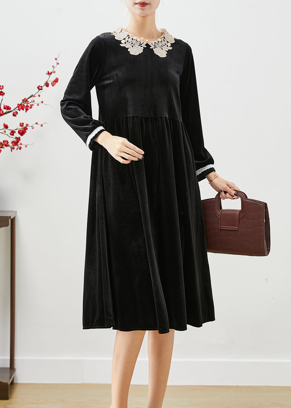 Classic Vintage & Enduringly Stylish Dress