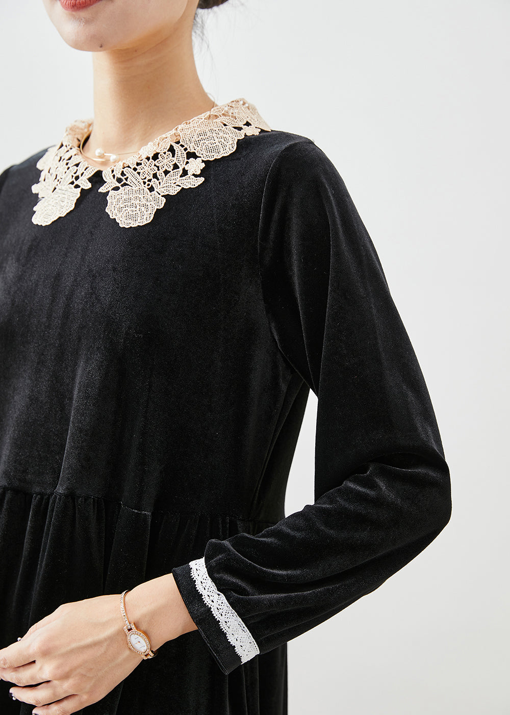 Classic Vintage & Enduringly Stylish Dress
