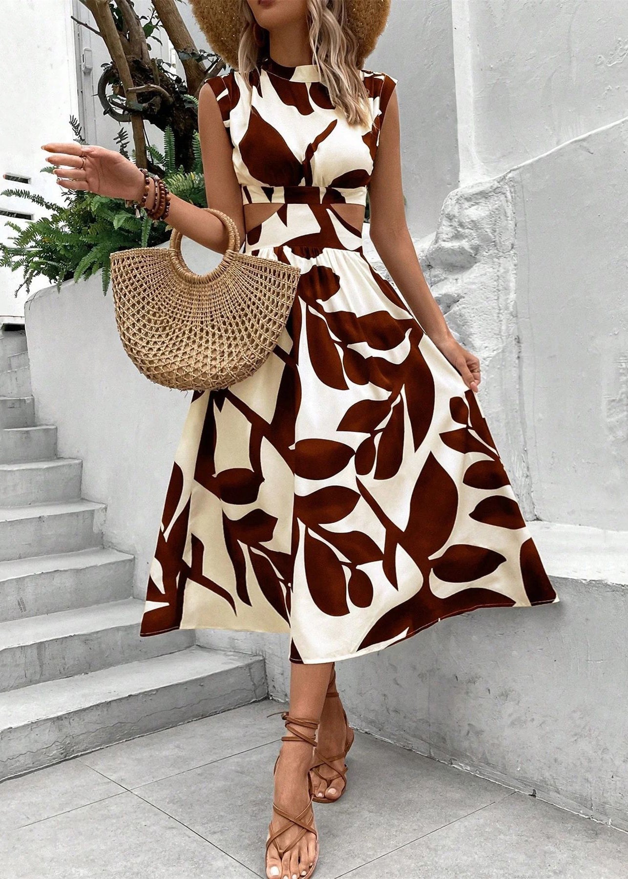 Classic Vintage & Enduringly Stylish Dress