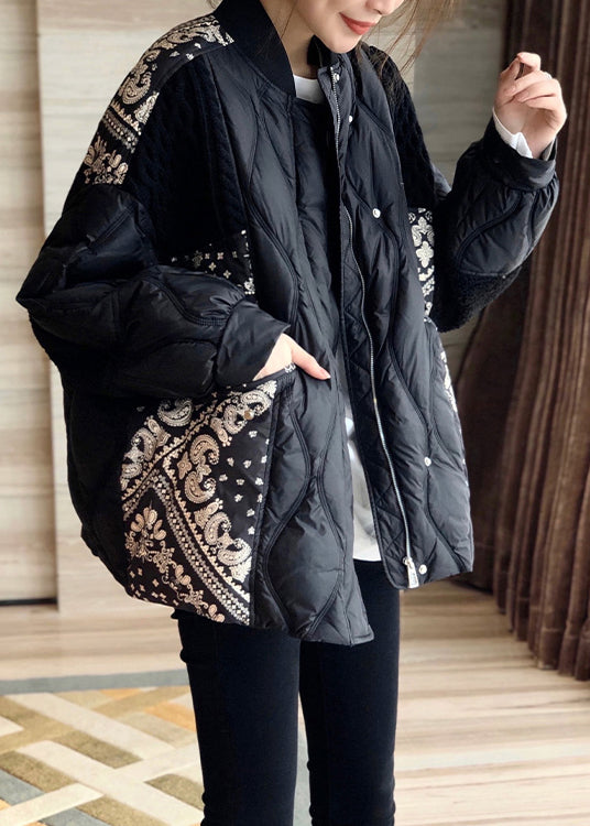 Well Tailored Coat with a Graceful Silhouette