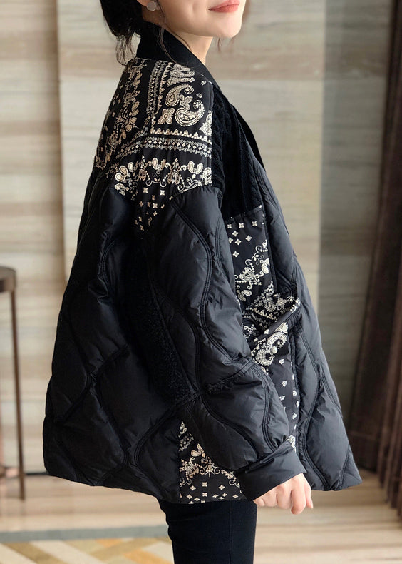 Well Tailored Coat with a Graceful Silhouette