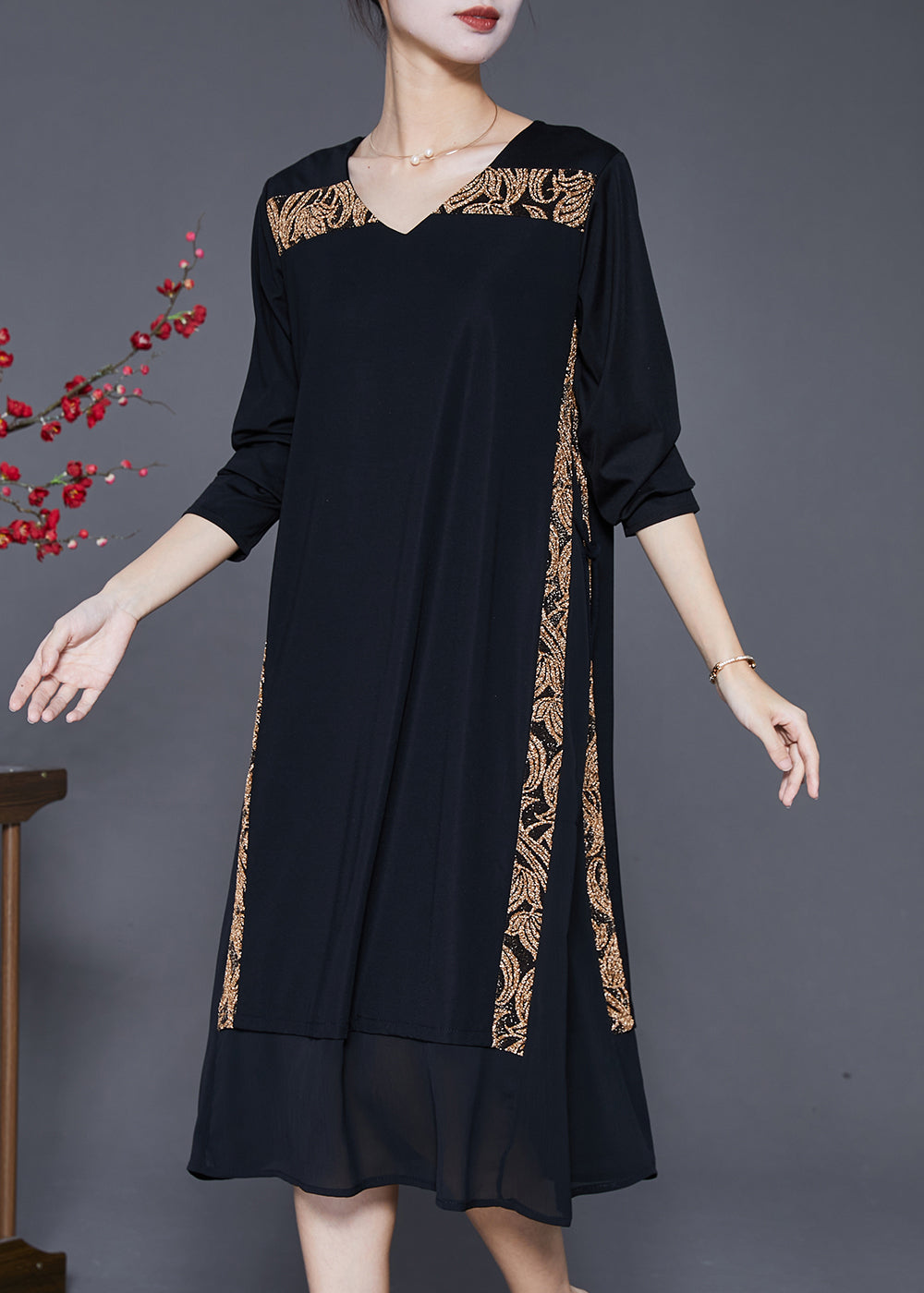 Beautifully Crafted Dress in a Classic Style