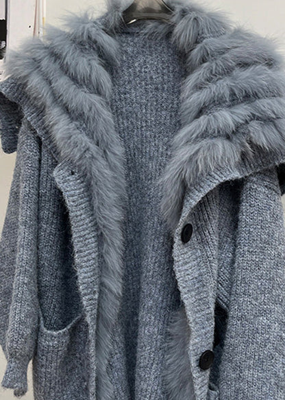 Classic Vintage Coat with a Flattering Fit