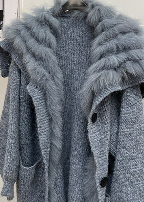Classic Vintage Coat with a Flattering Fit