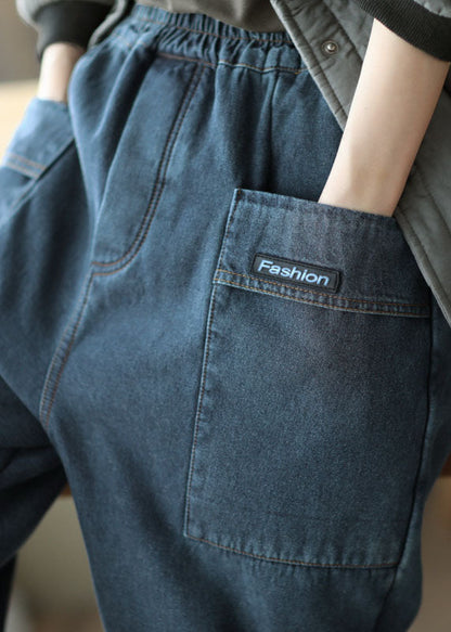Effortlessly Elegant Trousers with a Timeless Design