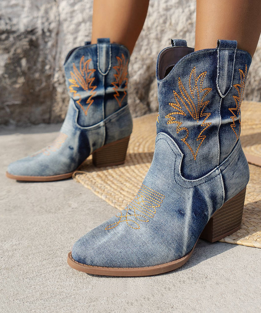 Chic Orthopedic Boots with Unique Design