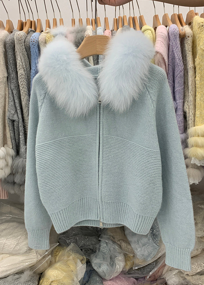 Beautifully Finished Coat in a Timeless Design