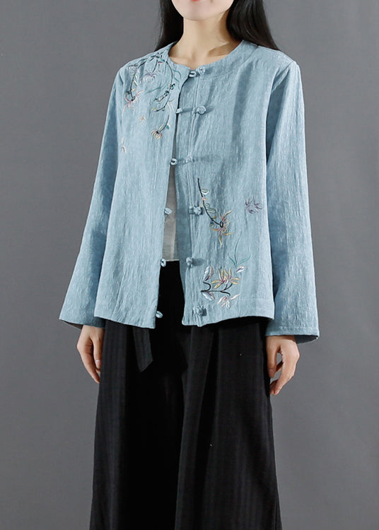 Classic Vintage Coat with a Flattering Fit