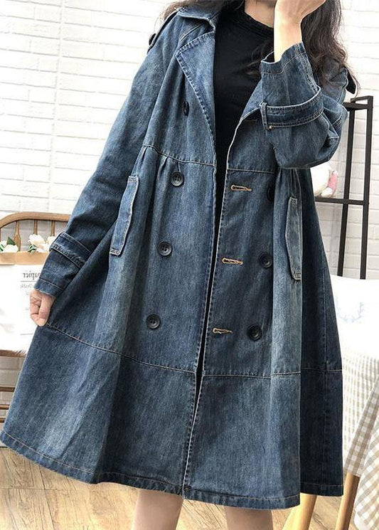Elegantly Styled Coat for Everyday Wear