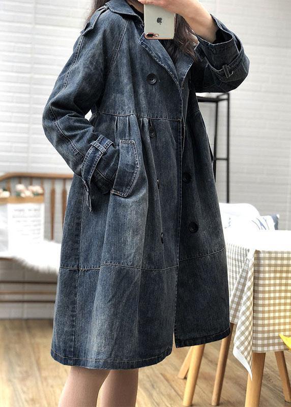 Elegantly Styled Coat for Everyday Wear