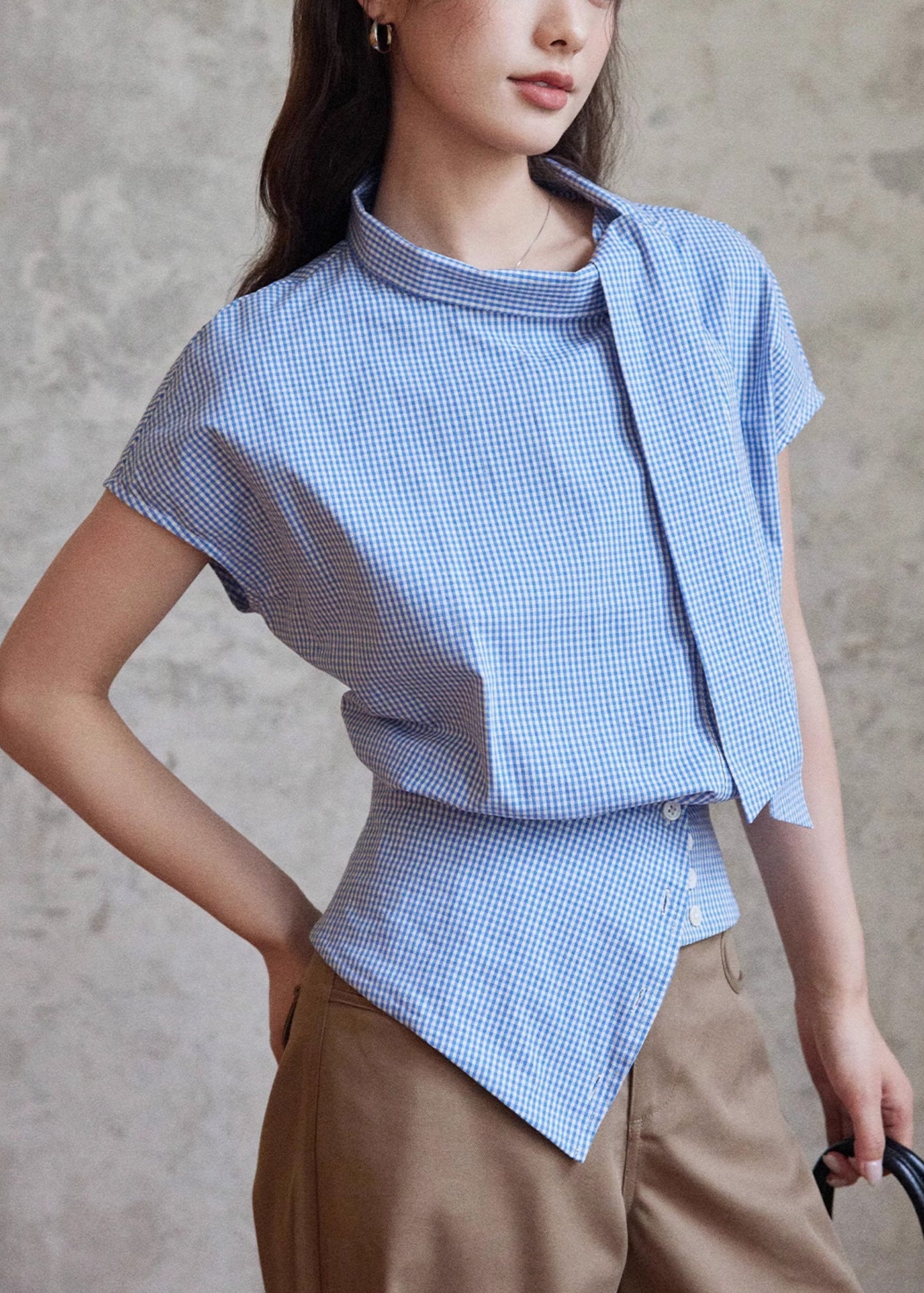 Beautifully Finished Blouse in a Timeless Design