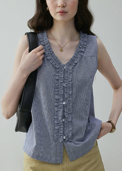 Beautifully Finished Blouse in a Timeless Design