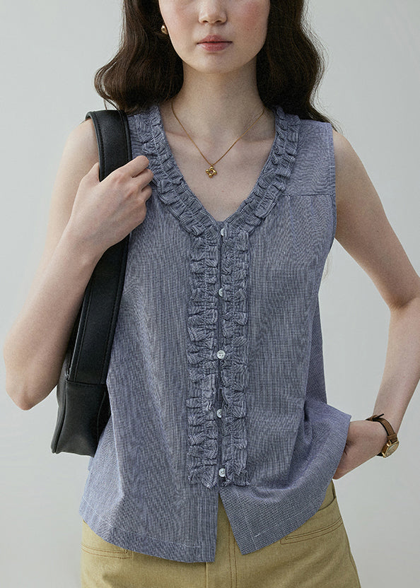 Beautifully Finished Blouse in a Timeless Design
