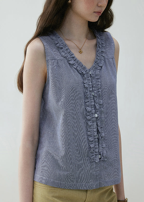 Beautifully Finished Blouse in a Timeless Design