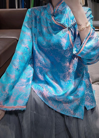 Gracefully Styled Blouse for Any Occasion