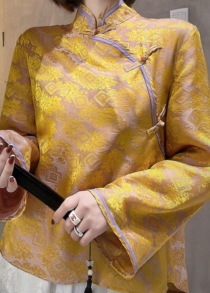 Gracefully Styled Blouse for Any Occasion