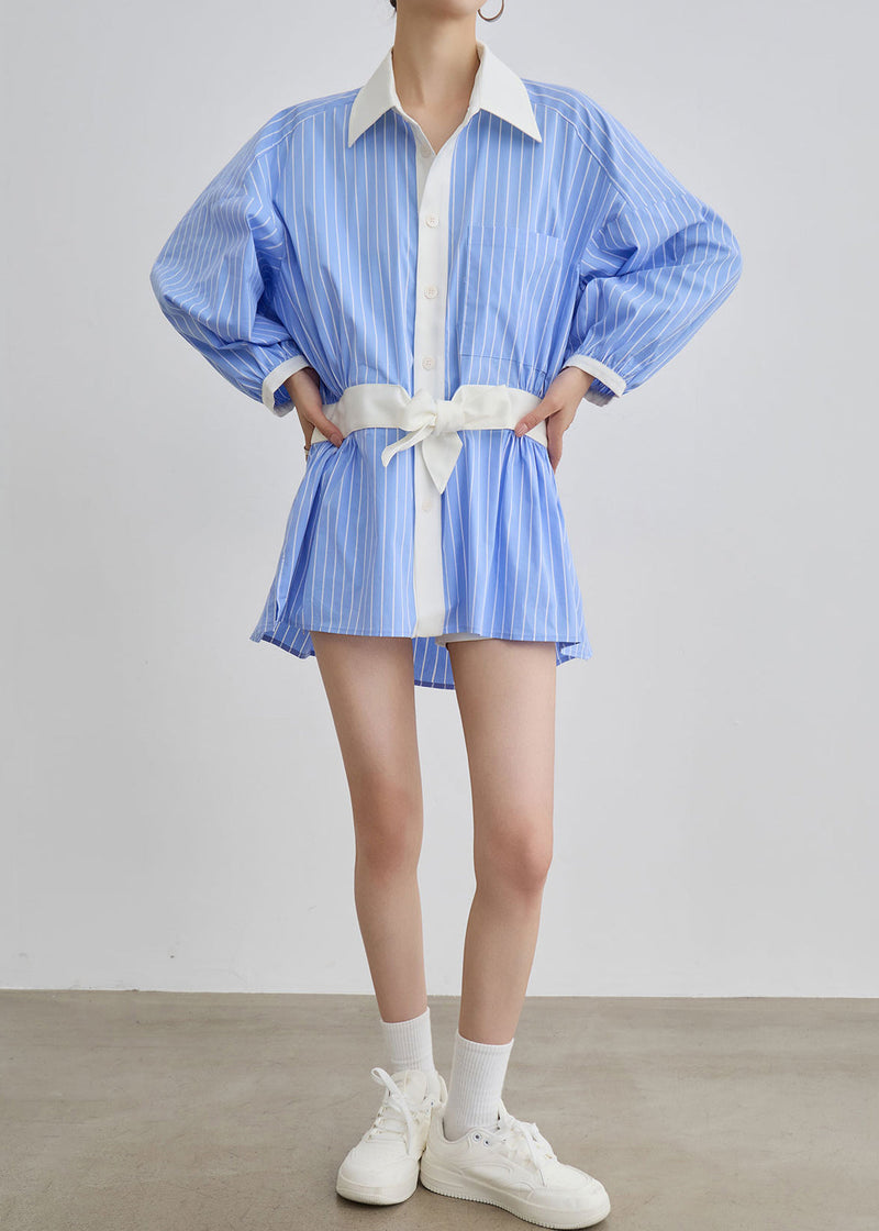 Classic Vintage Blouse with a Flattering Fit