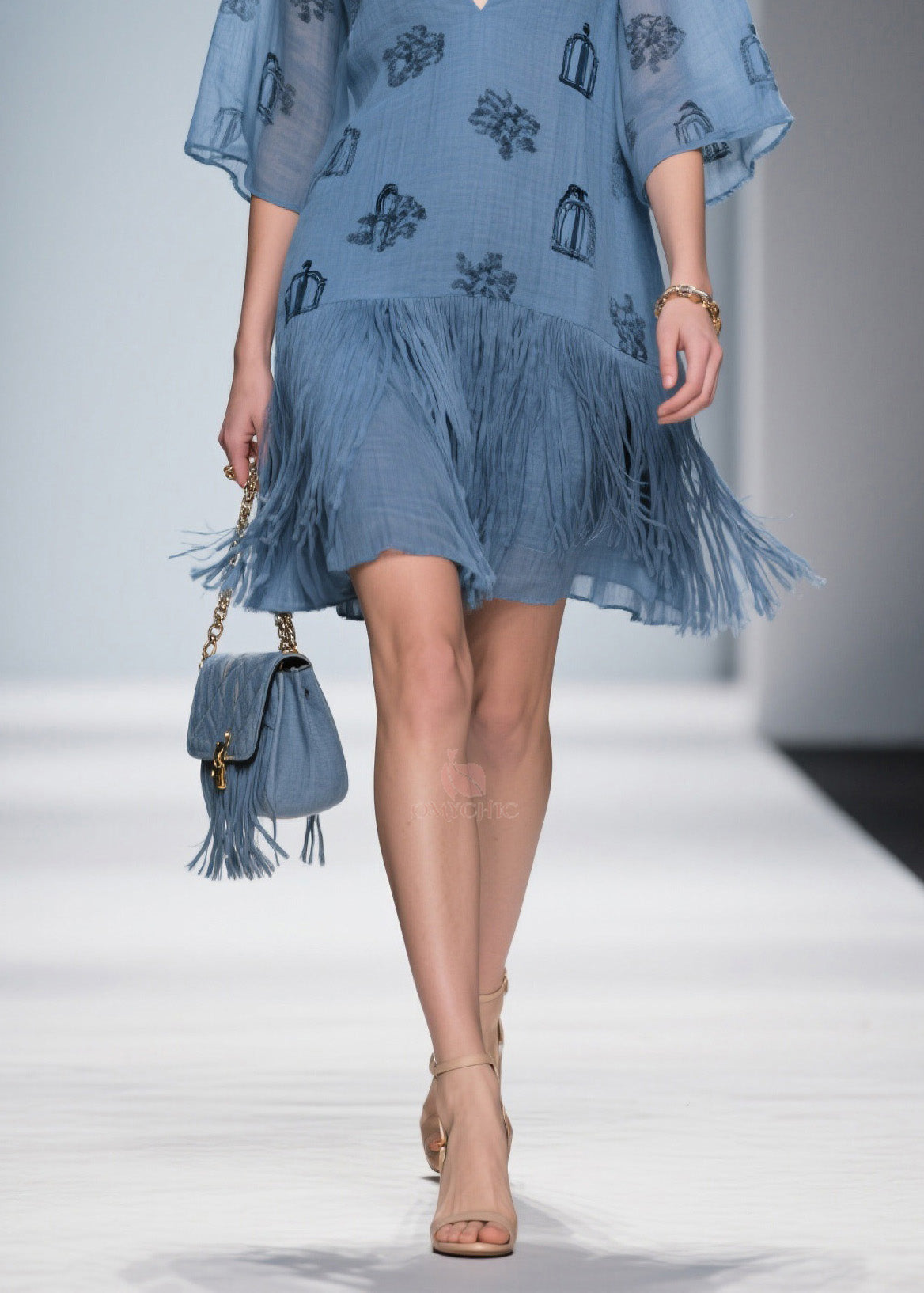 Beautifully Crafted Dress in a Classic Style