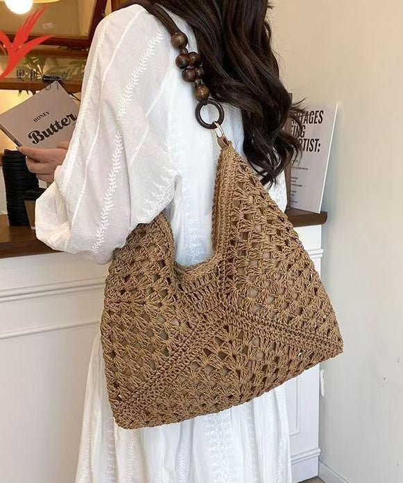 Sophisticated Bag with a Clean Classic Look