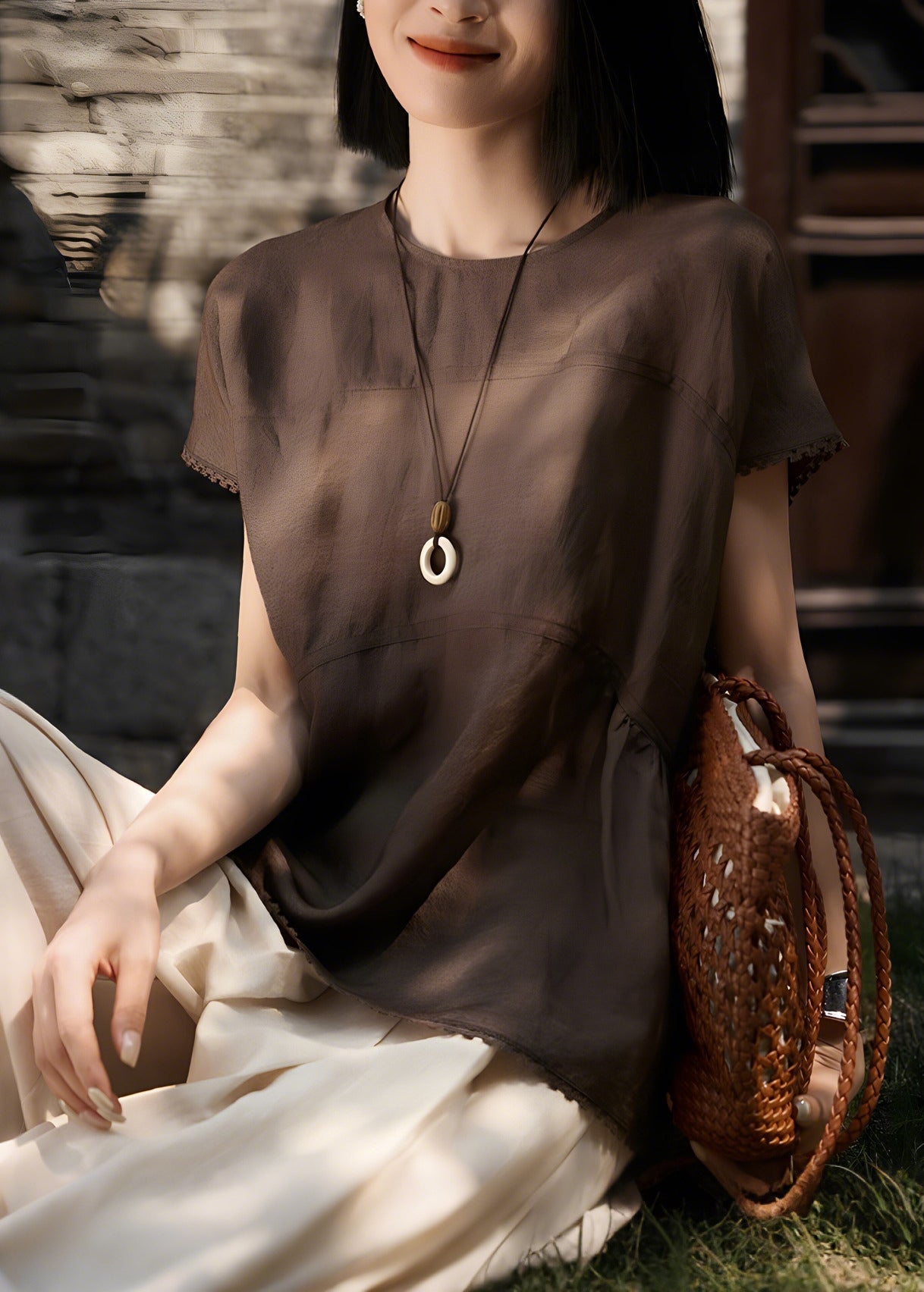Beautifully Finished Top in a Timeless Design