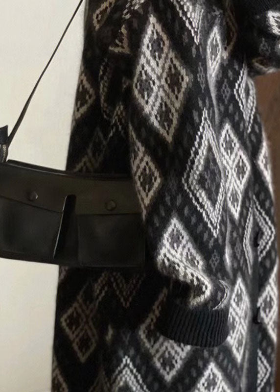 Classic Vintage Cardigan with a Flattering Fit