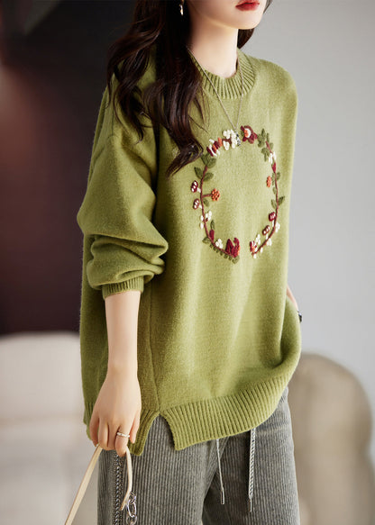 Beautifully Finished Sweater in a Timeless Design