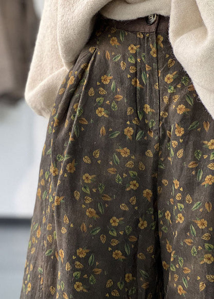 Well Tailored Pants with a Graceful Silhouette