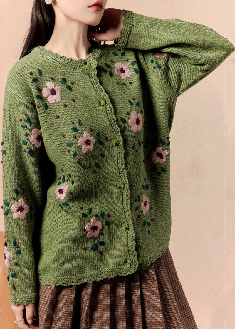 Classic Vintage Cardigan with a Flattering Fit