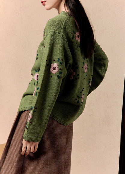 Classic Vintage Cardigan with a Flattering Fit