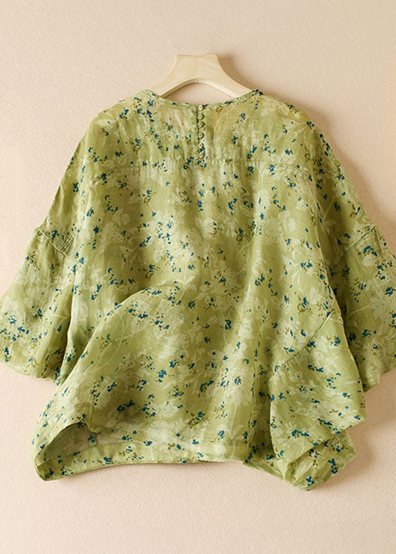 Classic Vintage & Enduringly Stylish Blouse