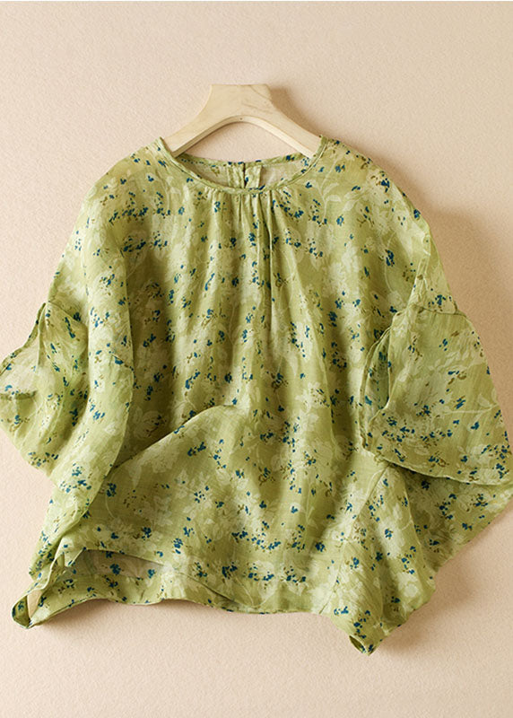 Classic Vintage & Enduringly Stylish Blouse