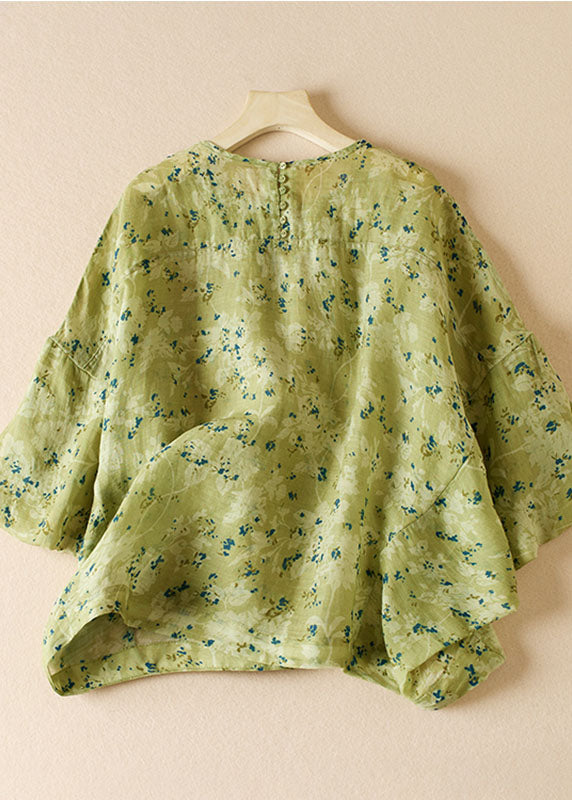 Classic Vintage & Enduringly Stylish Blouse