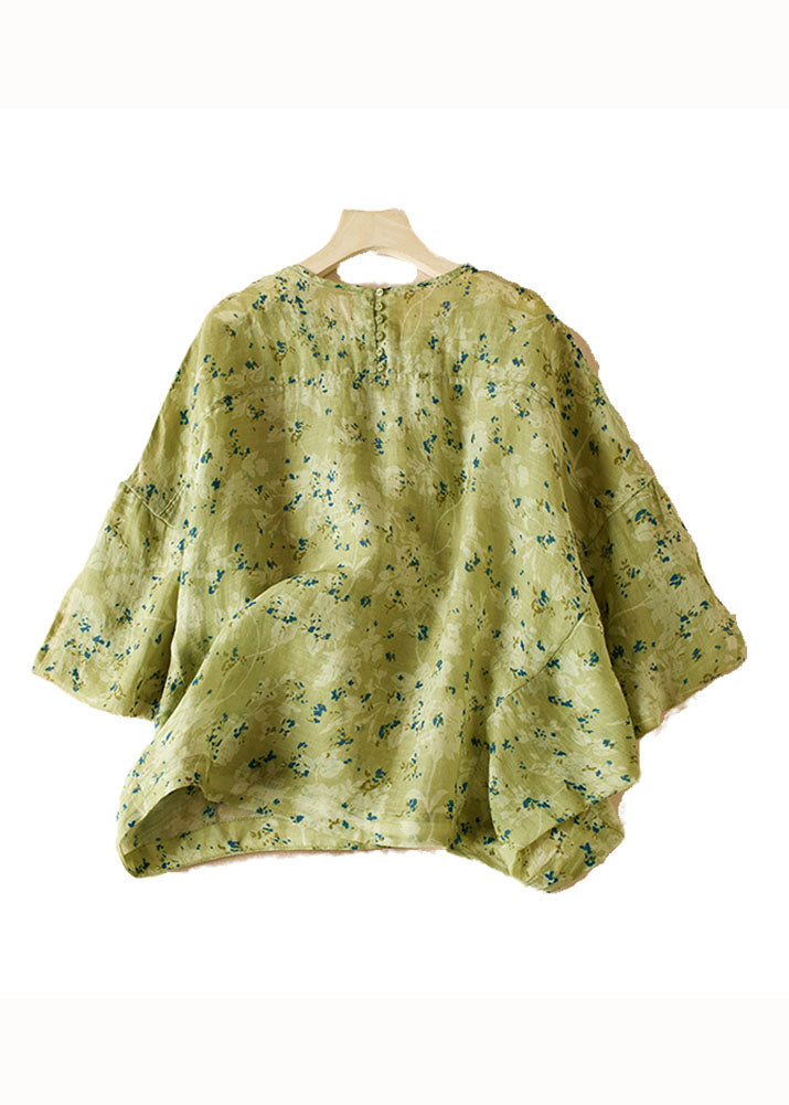 Classic Vintage & Enduringly Stylish Blouse