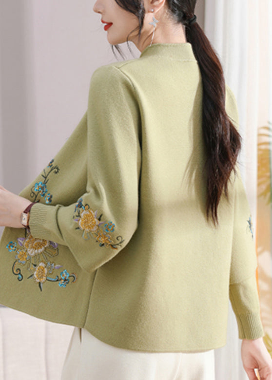 Sophisticated Sweater with a Clean Classic Look