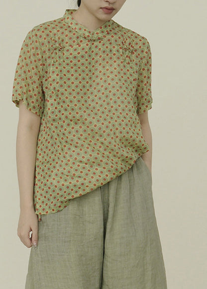 Beautifully Finished Top in a Timeless Design